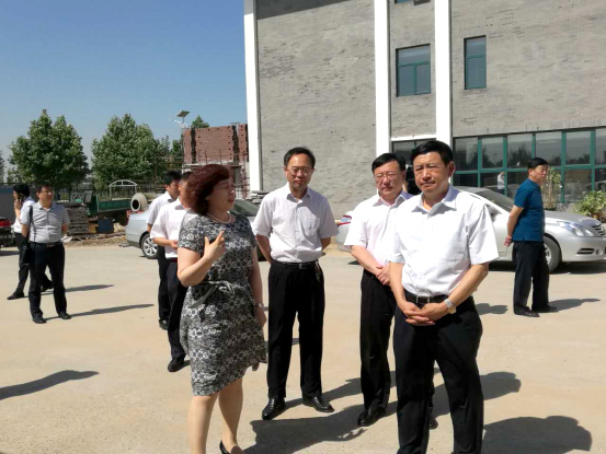 唐山市政府王久宗副市长到公司调研指导
